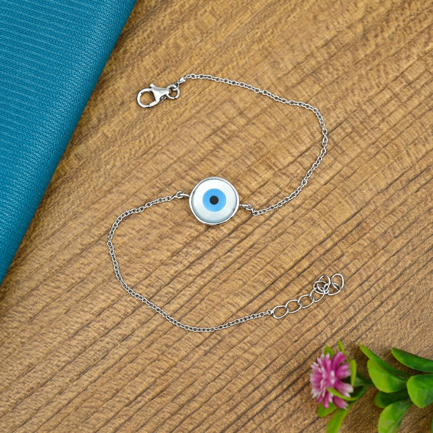 Evil Eye Round Silver Bracelet with Evil Eye