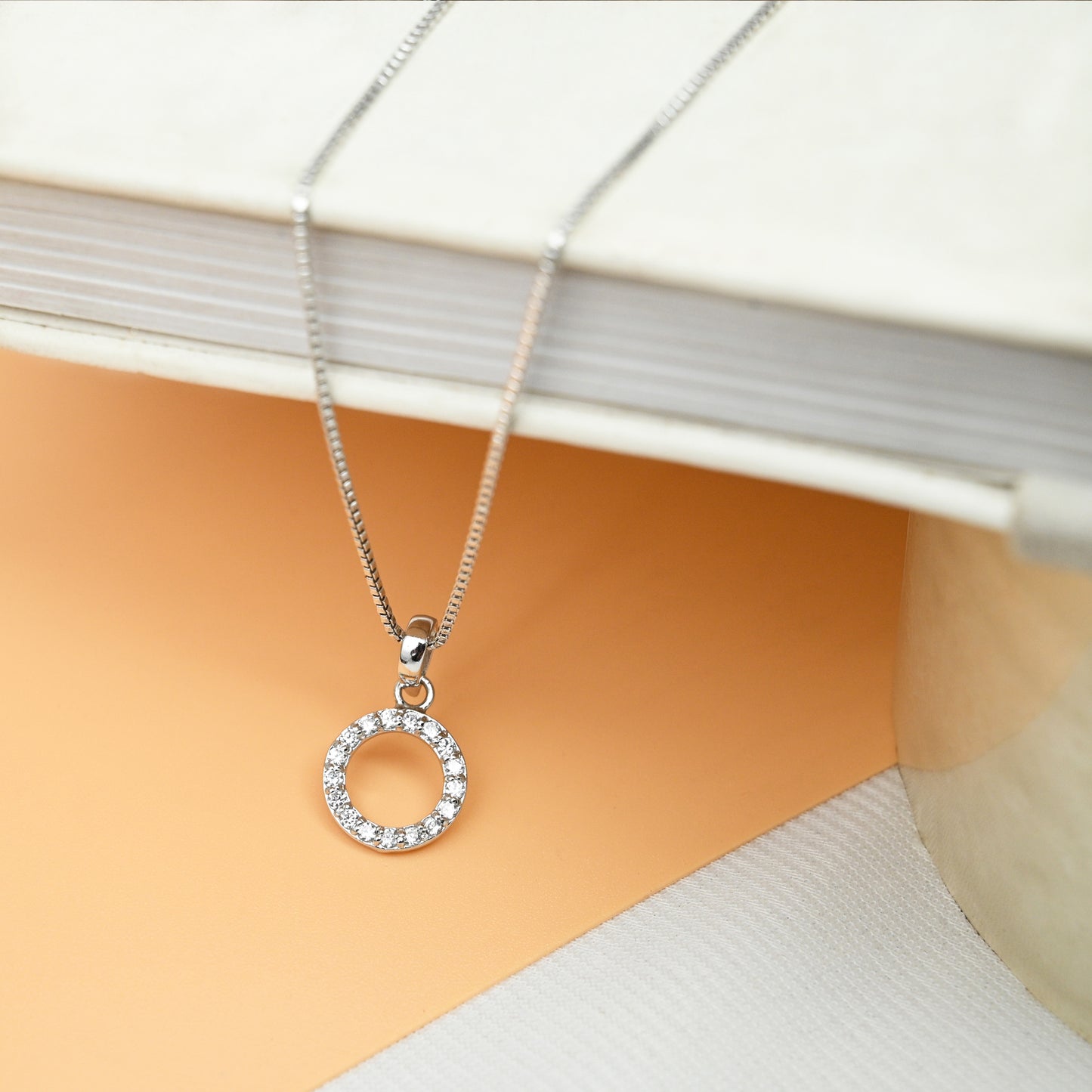 Circle Hollow Silver pendant in Cubic Zirconia with chain